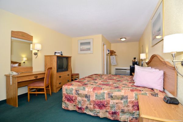 Americas Best Value Inn (Alexandria)